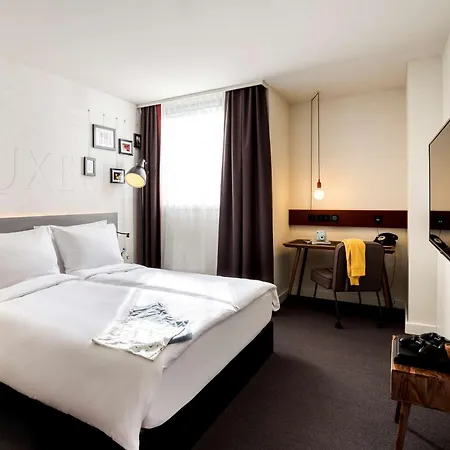 Pentahotel Brussels Airport 3*